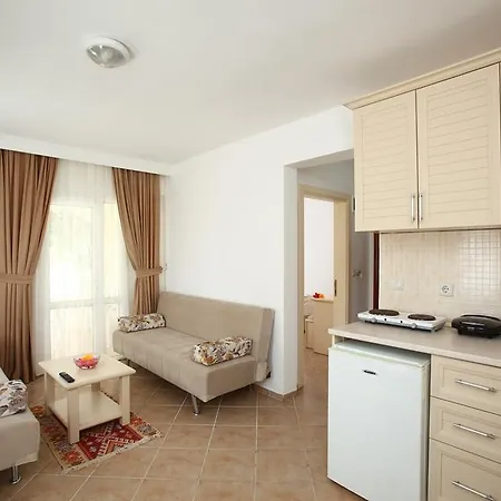 Apart-hotel Summer Garden 3*