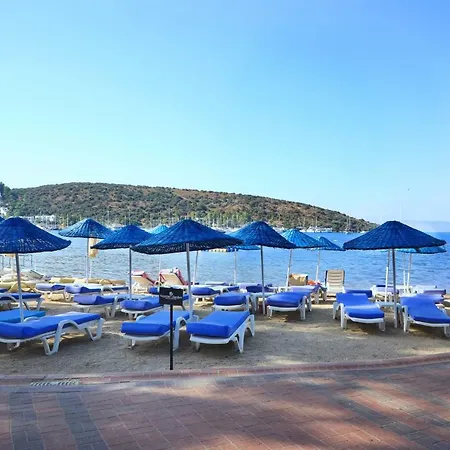 Apart Otel Summer Garden 3*