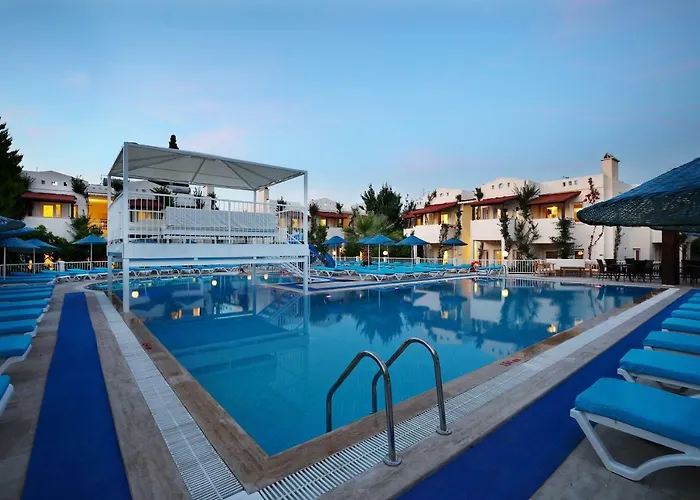 Lägenhetshotell Summer Garden 3*