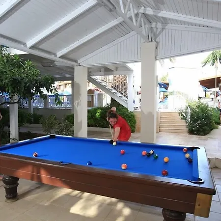 Summer Garden Aparthotel