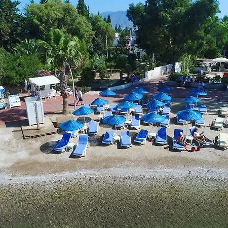 Summer Garden Hotel de apartamente