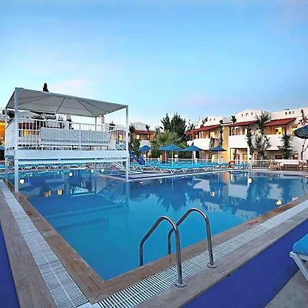 Summer Garden Apartahotel Bitez