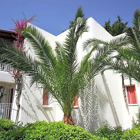 Apartahotel Summer Garden