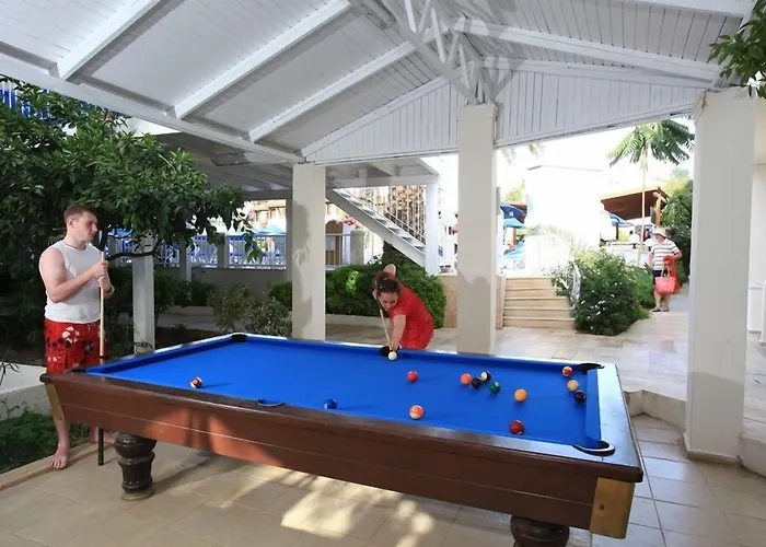 Summer Garden Aparthotel