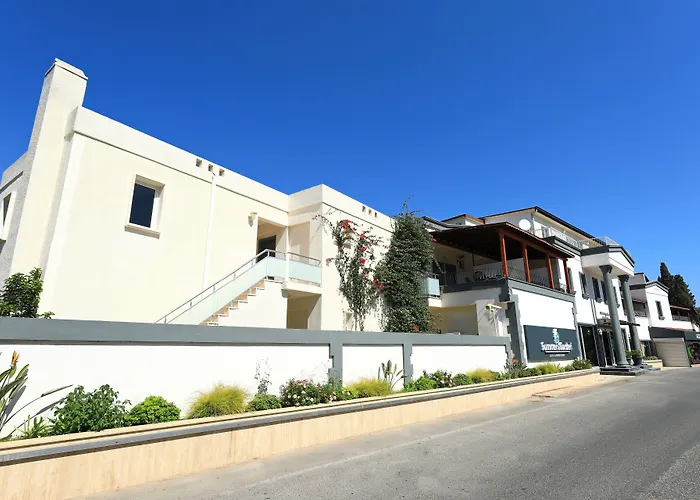 Aparthotel Summer Garden 3*