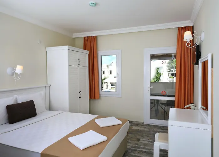 Aparthotel Summer Garden 3*